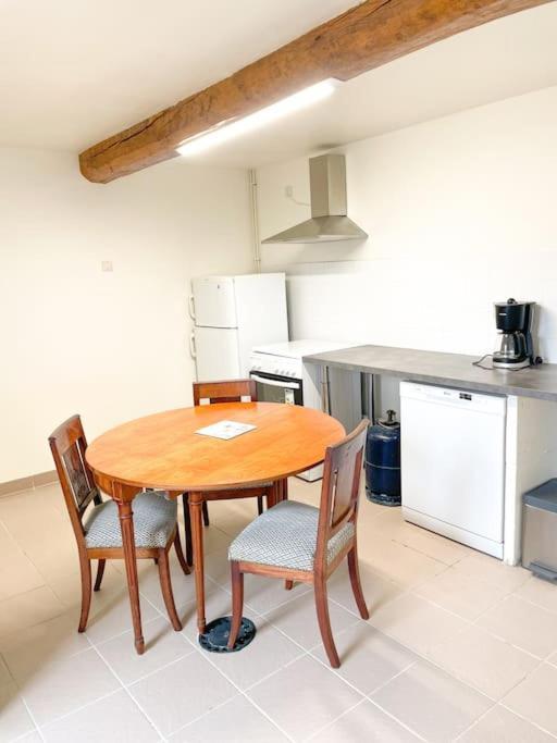 Holiday home Paisible La Mesniere